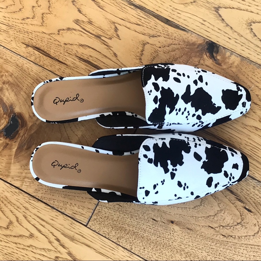 Cow Print Faux Suede Mule - Picture 14 of 15